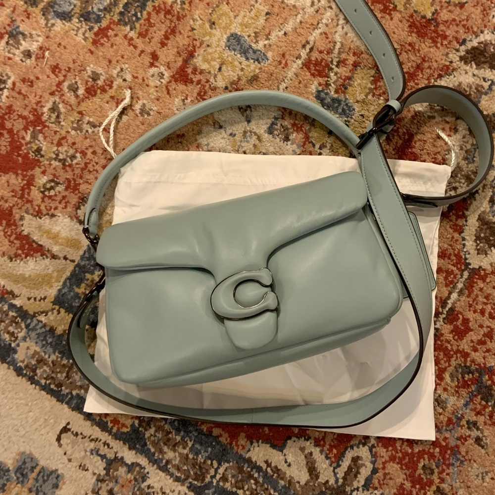 Coach Tabby Pillow Shoulder Bag 26 like new - Picture 4 of 8